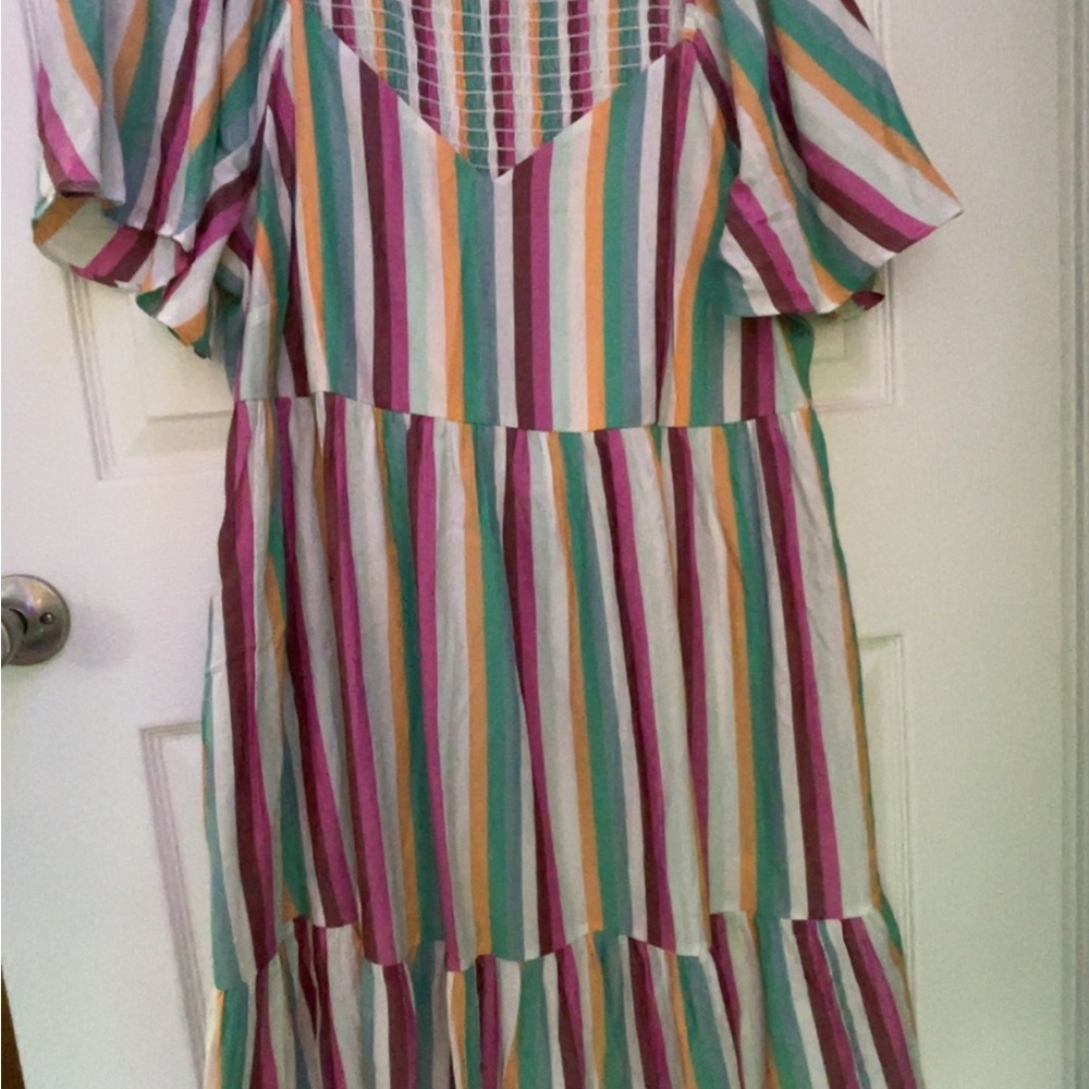 Plus Size New Ava & Viv Multicolor Flutter Summer… - image 5